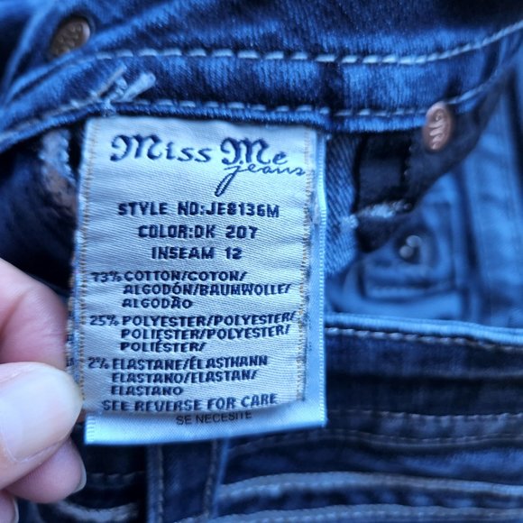 Miss Me Signature Bermuda Embellishing Jean Shorts Zip Blue-Silver - Picture 6 of 7